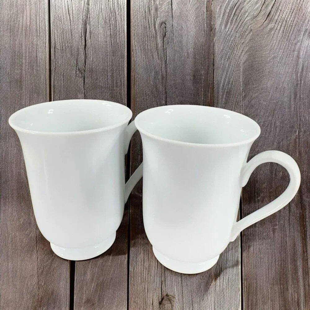 Pottery Barn PB White Porcelain Footed Coffee Mug Cup Set 2 Mugs Cups‎ Japan VTG